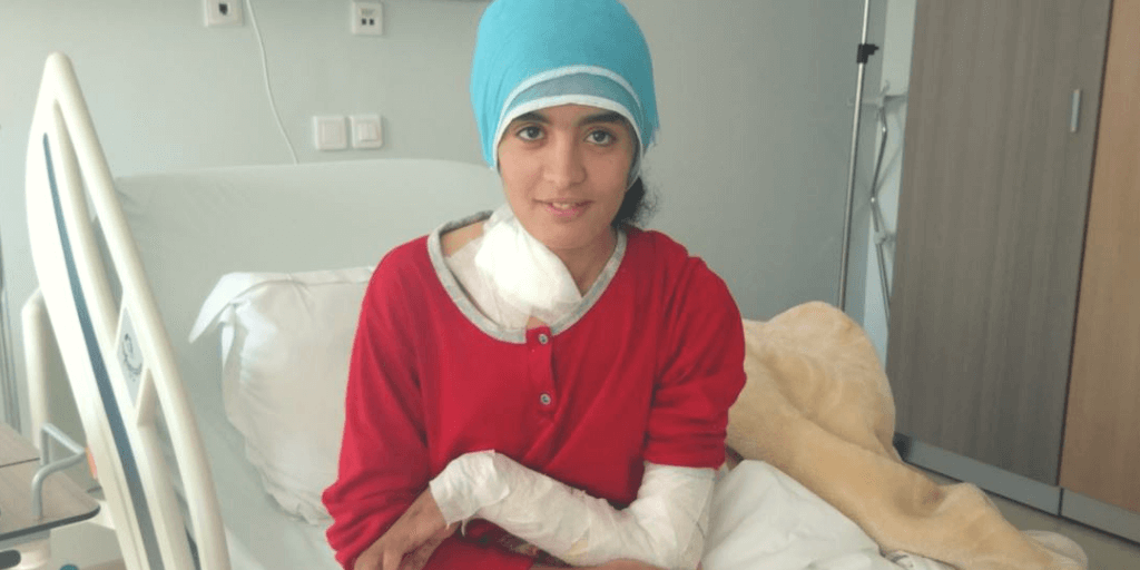 شهادة مؤثرة للطفلة نجمة ضحية لدغة أفعى شهادة مؤثرة للطفلة نجمة ضحية لدغة أفعى
